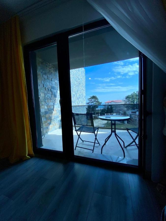 Mav Boutique Villa เอโฟริเอนอร์ด ภายนอก รูปภาพ